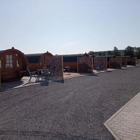 مكان تخييم Fichtelpark *